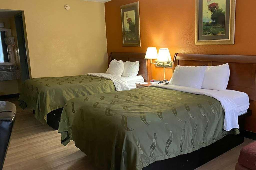 Ramada By Wyndham Rome - Verona Rum bild